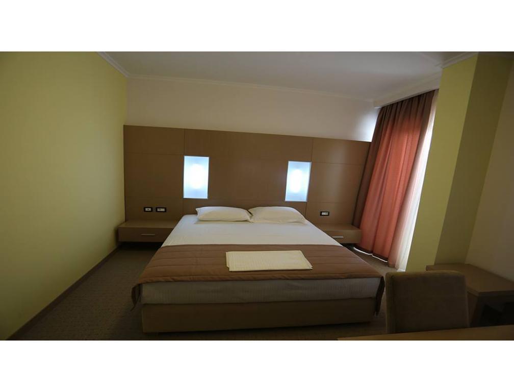 Hotel Voloreka Tushemisht Zimmer foto